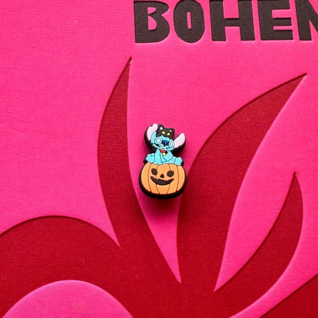 Stich In Pumpkin Croc Charm