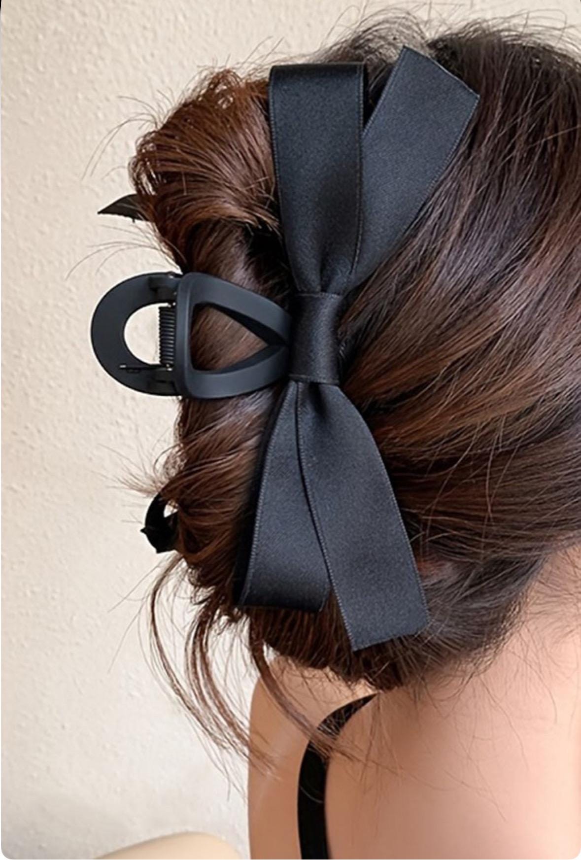 Trendy Black Bow Claw Hair Claw Clip