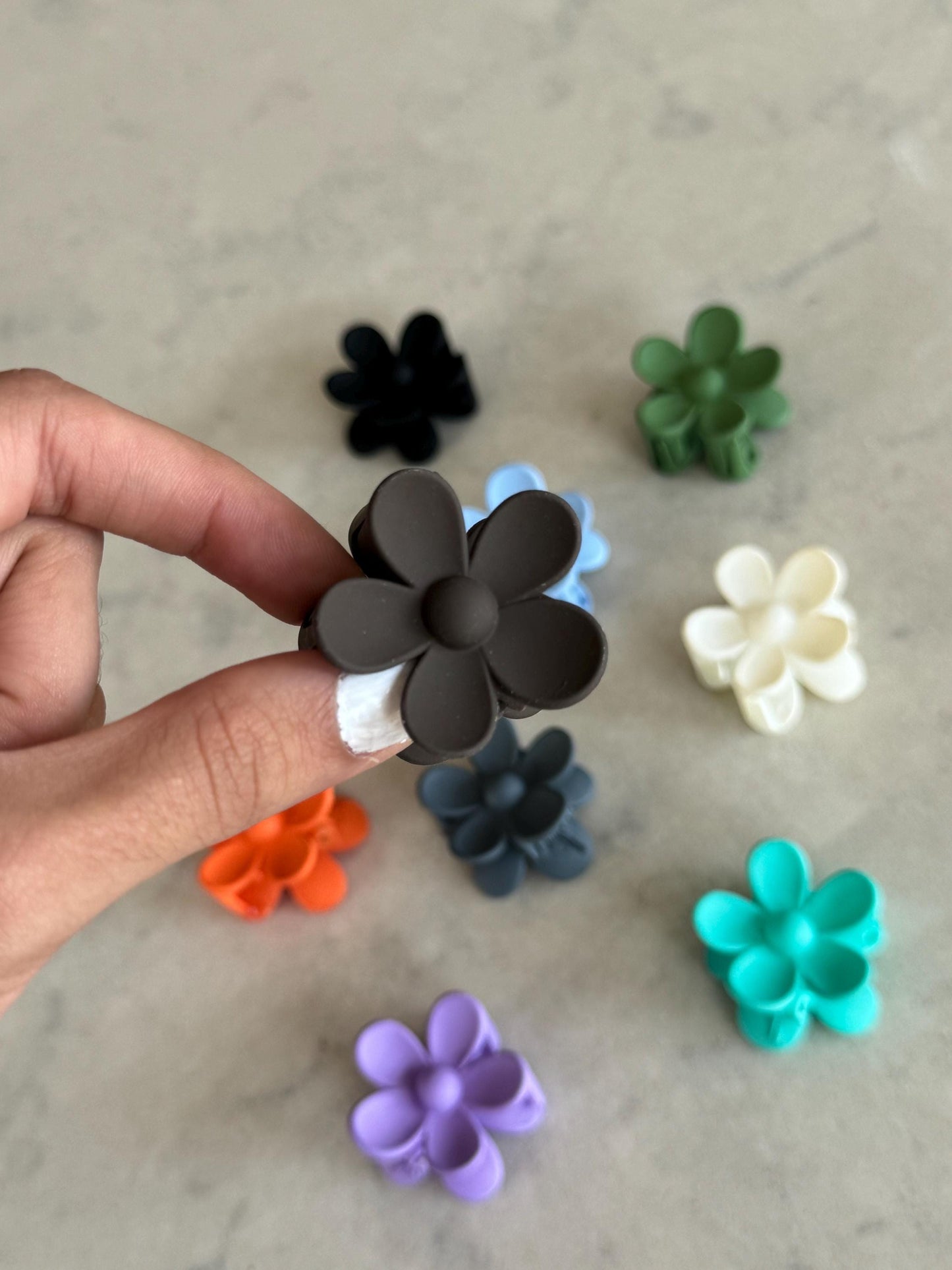 Medium Pastel Flower Claw Hair Clips