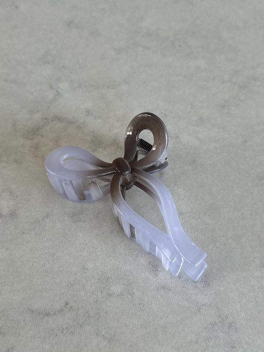 Lilac and black Ombré Plastic Bow Claw Hair Claw Clip