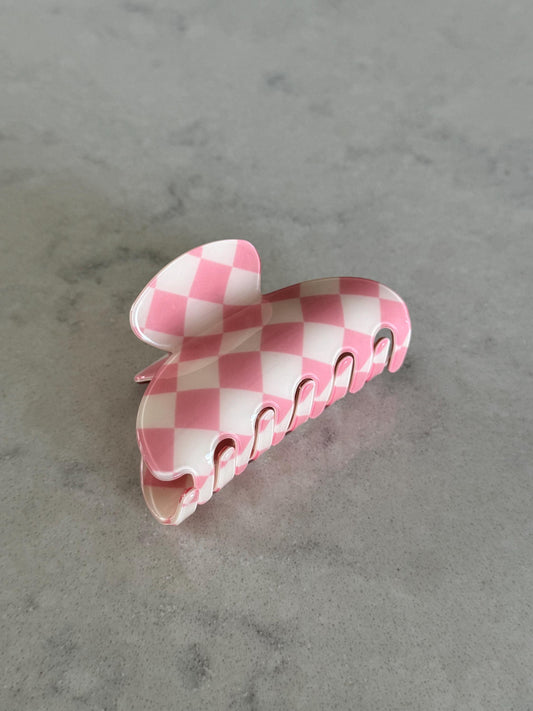 Rounded Checkered Pink Claw Hair Clip