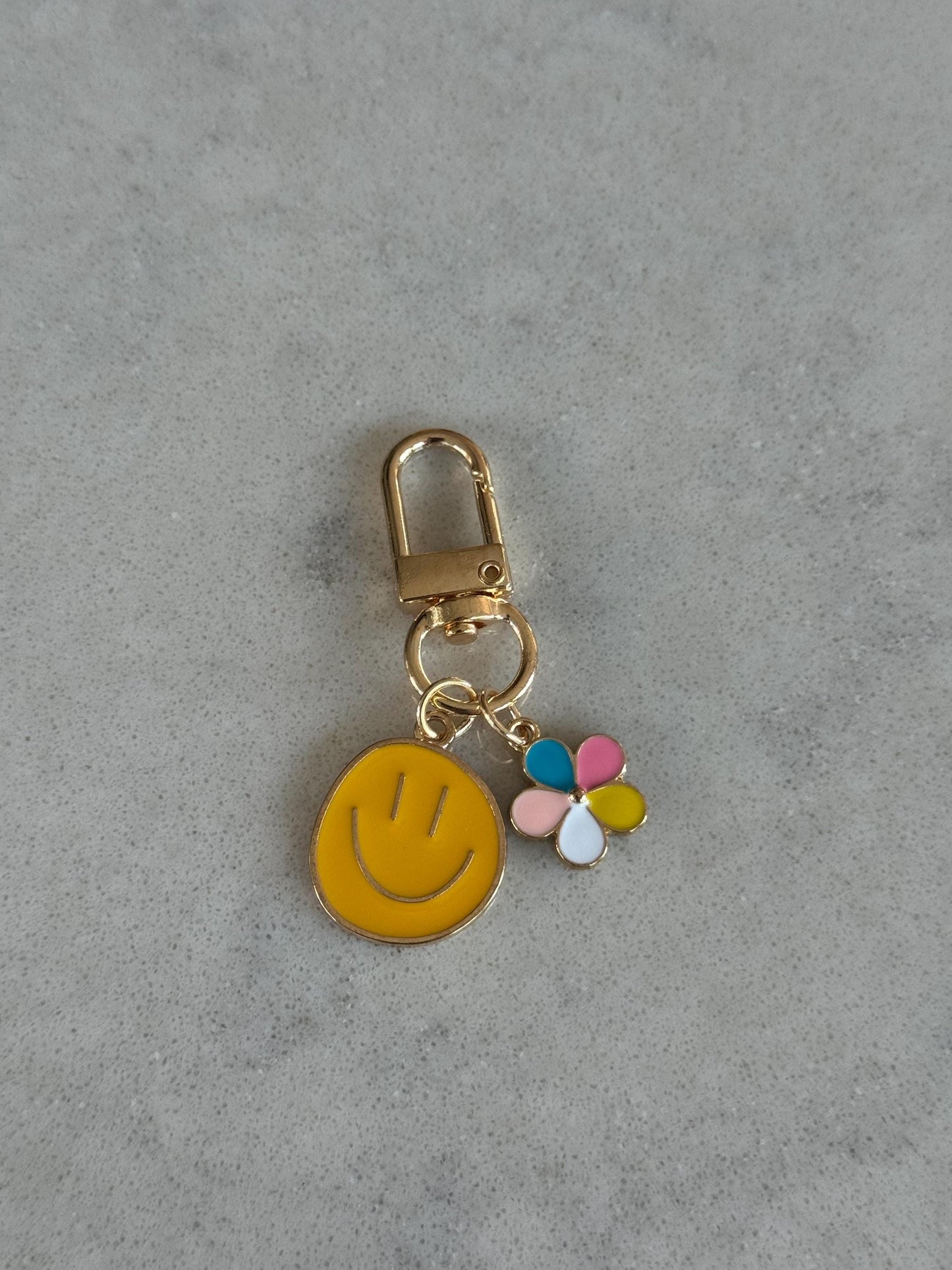 Smiley Face with Flower Keyring/Keychain