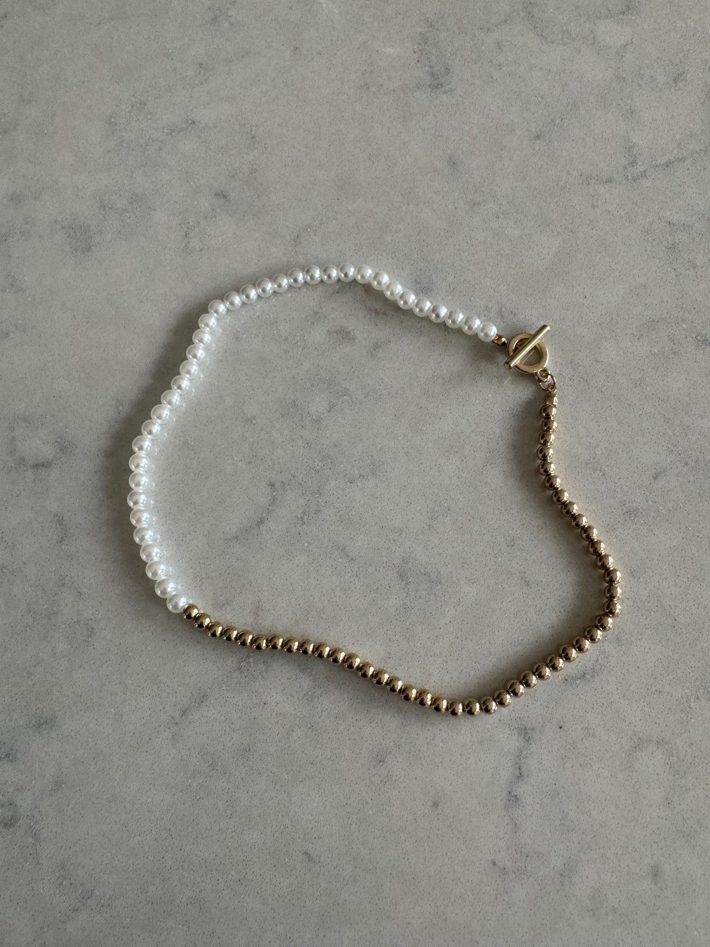 Gold and White Pearl Contrast Bead Necklace