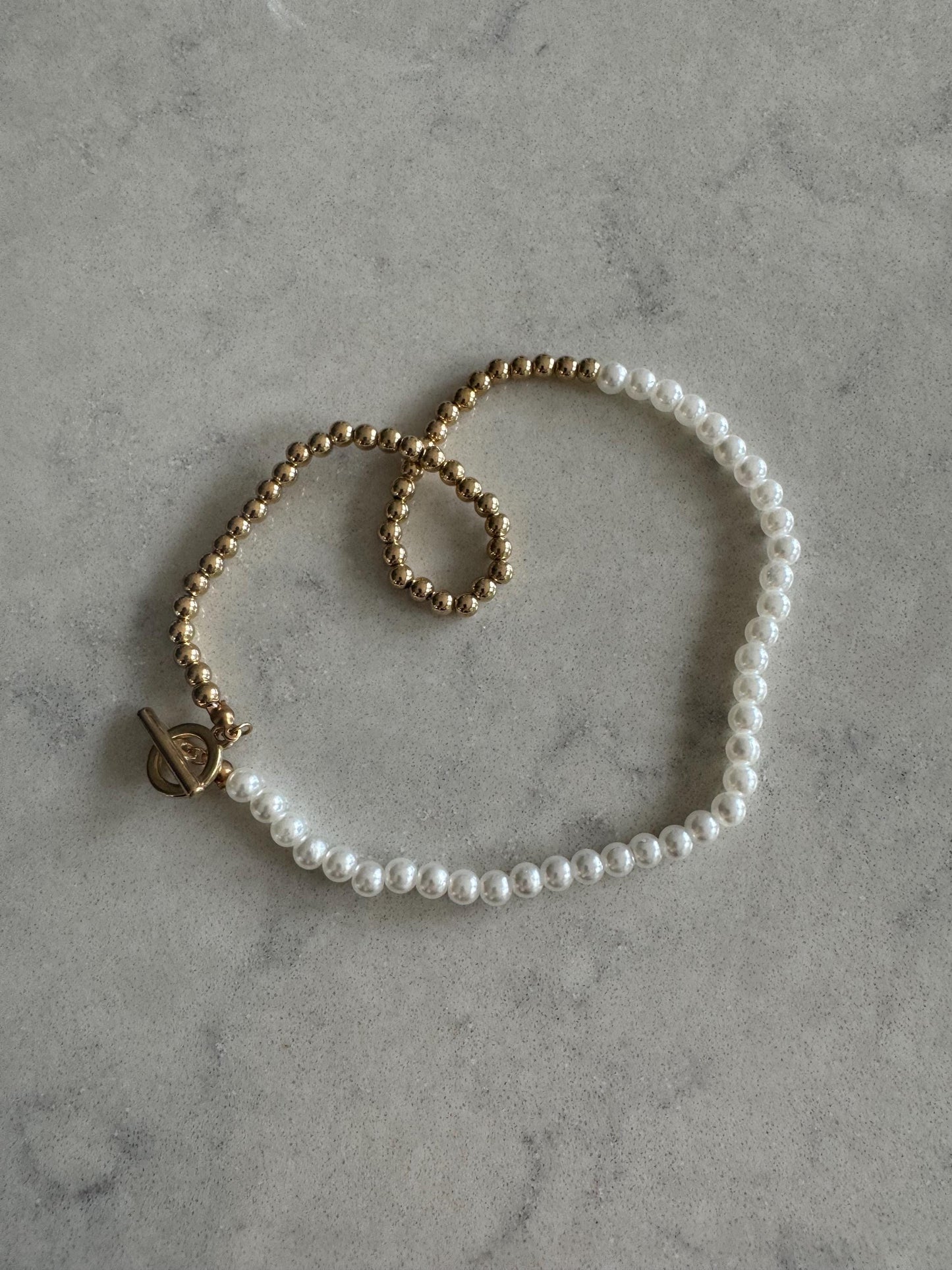 Gold and White Pearl Contrast Bead Necklace